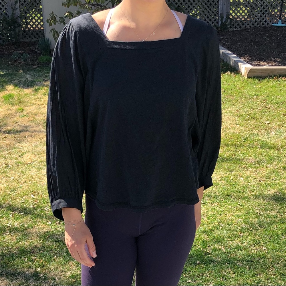 Black kimono sleeve shirt